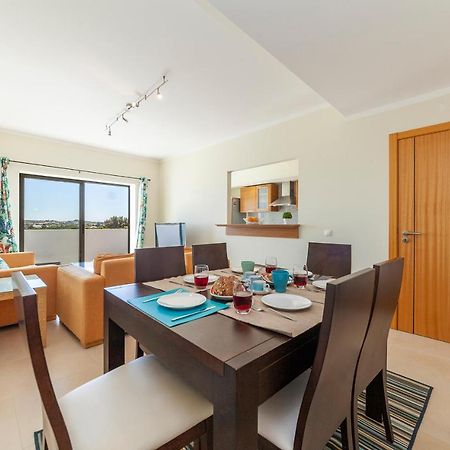 B55 - Sunset Holiday Apartment Senhora da Luz 외부 사진