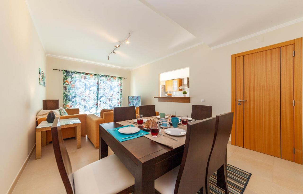 B55 - Sunset Holiday Apartment Senhora da Luz 외부 사진