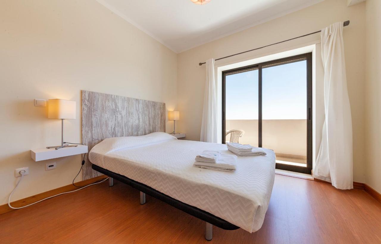 B55 - Sunset Holiday Apartment Senhora da Luz 외부 사진
