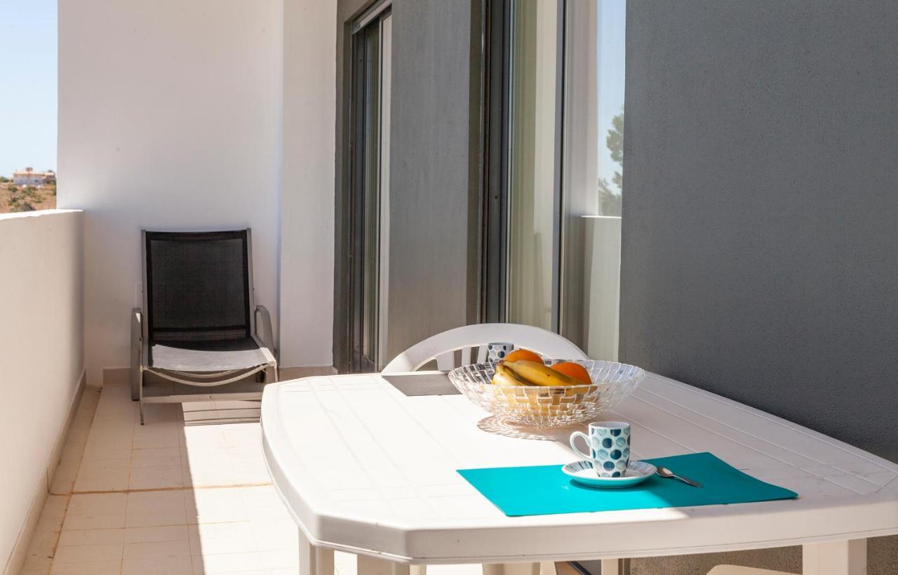 B55 - Sunset Holiday Apartment Senhora da Luz 외부 사진