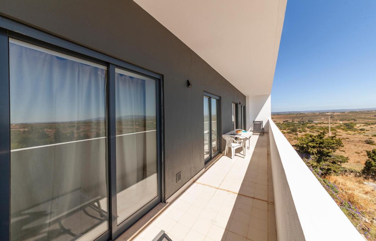 B55 - Sunset Holiday Apartment Senhora da Luz 외부 사진